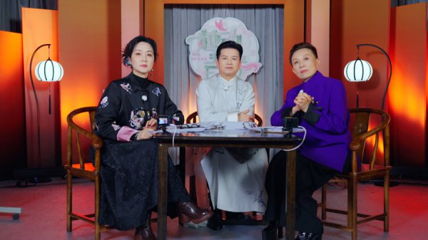 鑫东财配资 32名越剧传人上海打擂，百般武艺融合创新跨界——《越动青春》今日开播